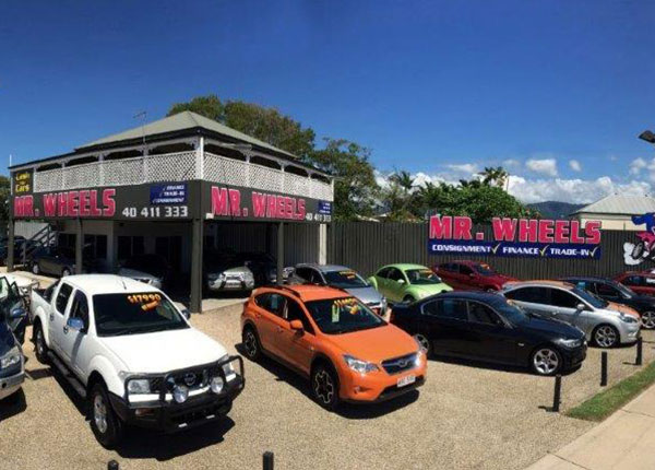 Outside Mr Wheels Cairns used car yard 2